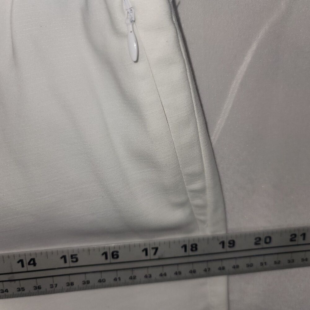 J. Jill White Cropped Ankle Pants Side Zip Pockets Women's 10 Petite Smooth Fit - Picture 4 of 10